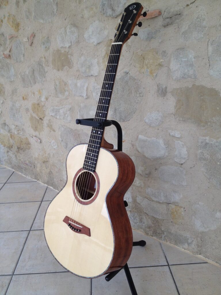 Guitare acoustique
